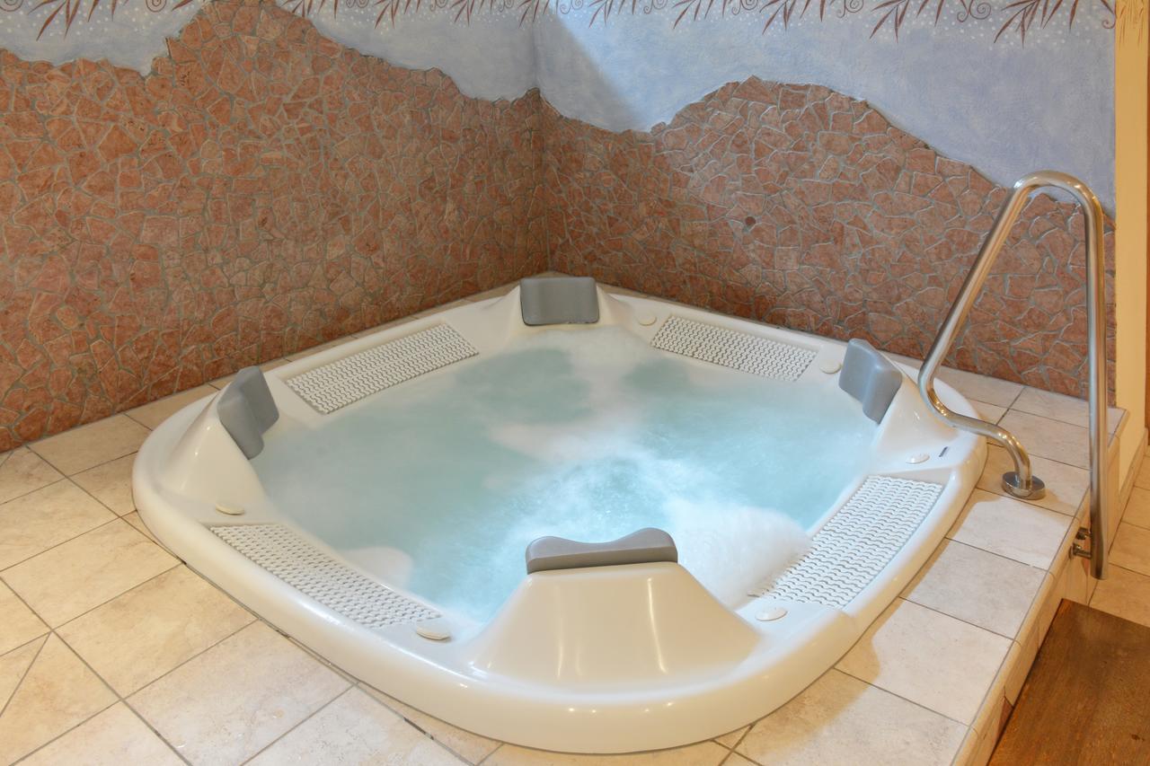 Hotel Resa Blancia 산 비질리오 디 마레베 외부 사진